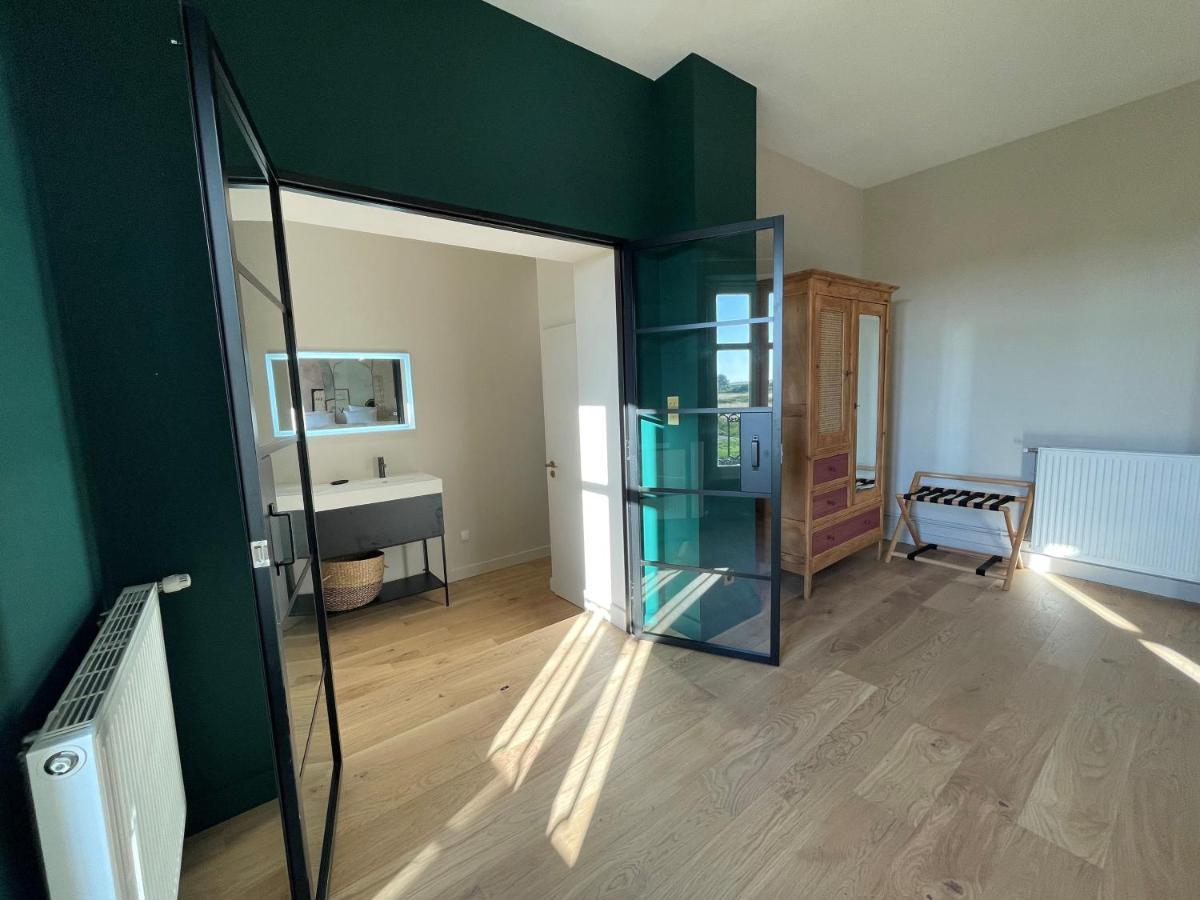 Chateau De Neyran Chambre D'Hotes & Spa Soulac-sur-Mer Rom bilde